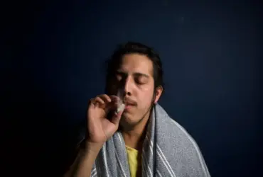 O Que é a Brisa do Blue Dream? Entenda Seus Efeitos e Benefícios